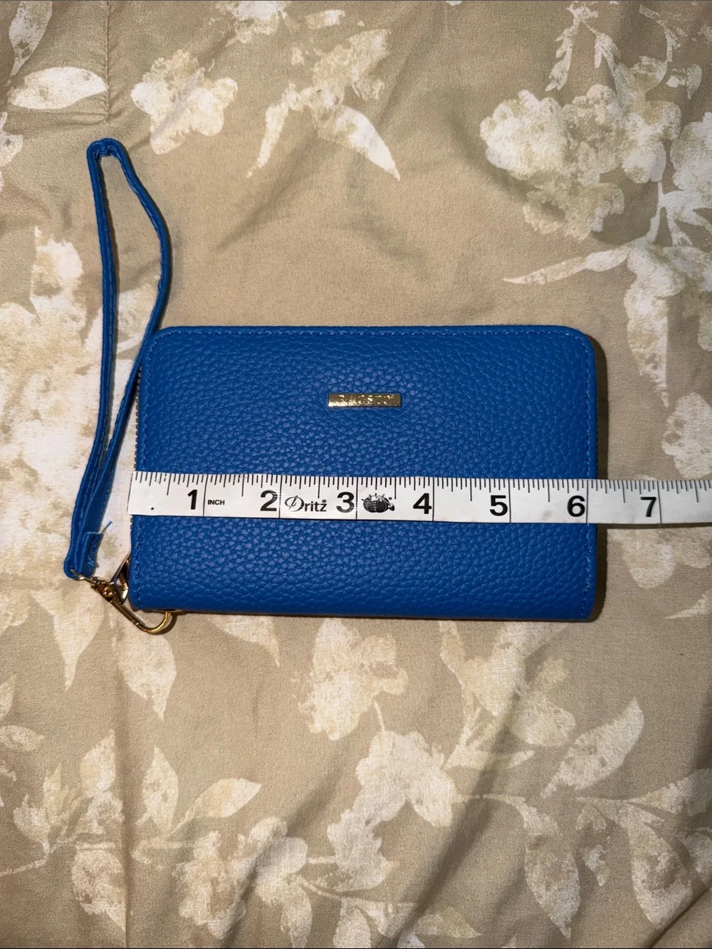 Blue Pebbled Vegan Leather Wristlet Wallet NWOT